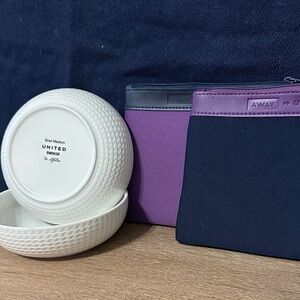 United Airlines White Textured Ceramic Bowl & Purple/Navy Travel Pouches